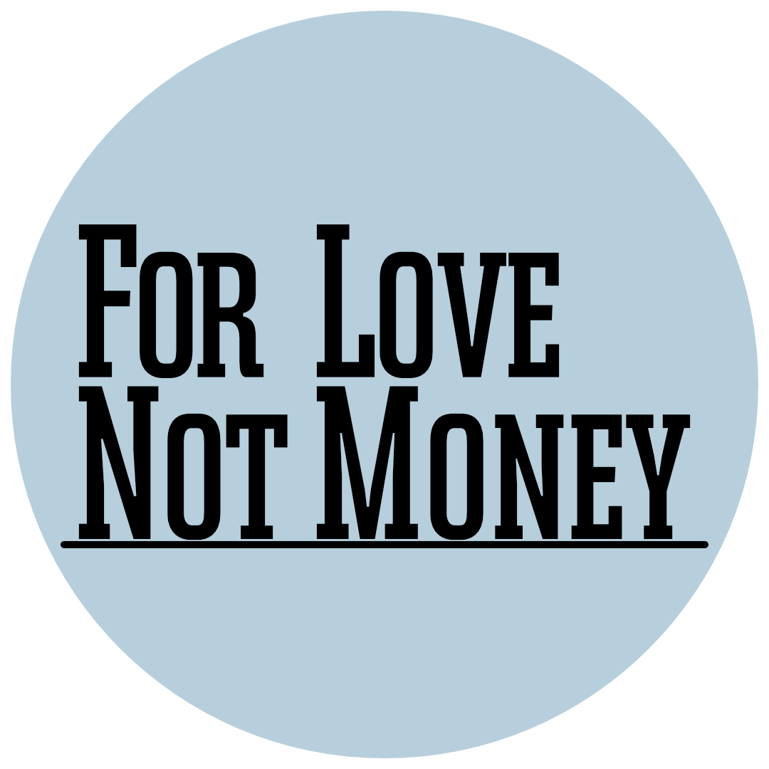 a logo consisting of the name of the site in a circle